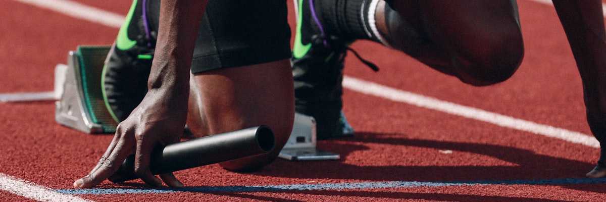 谈球吧官方网站团队工作环境与体育赛事数据大屏展示